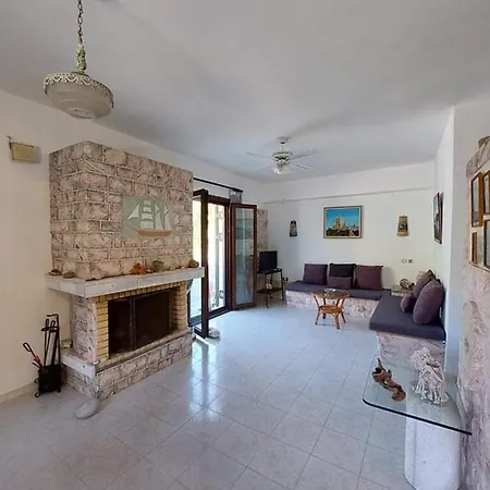 Holiday home Dimitrios *